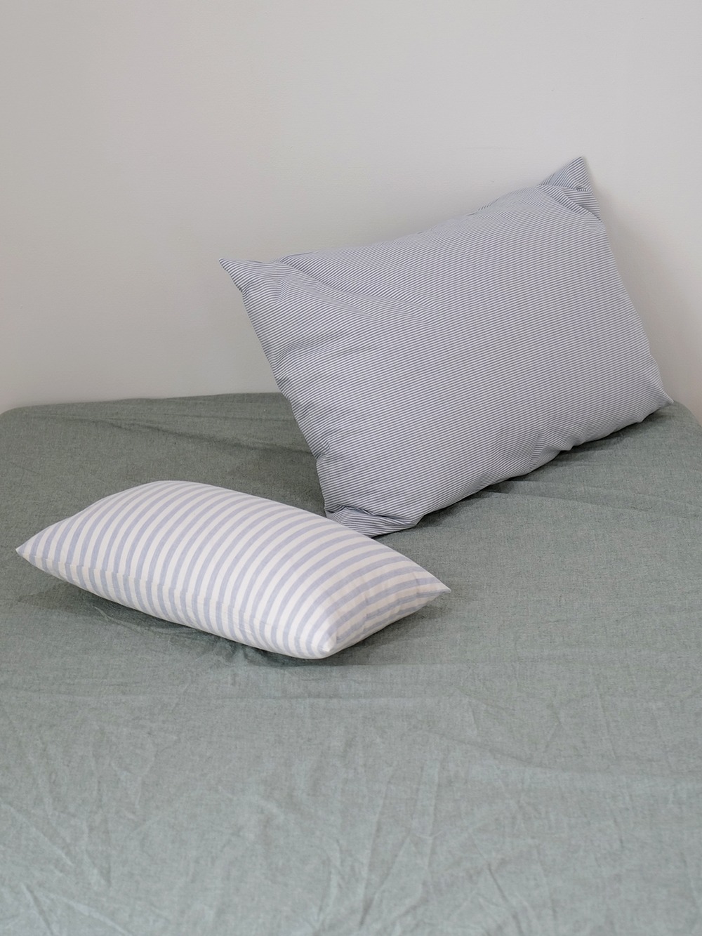 Washed Green mattress cover