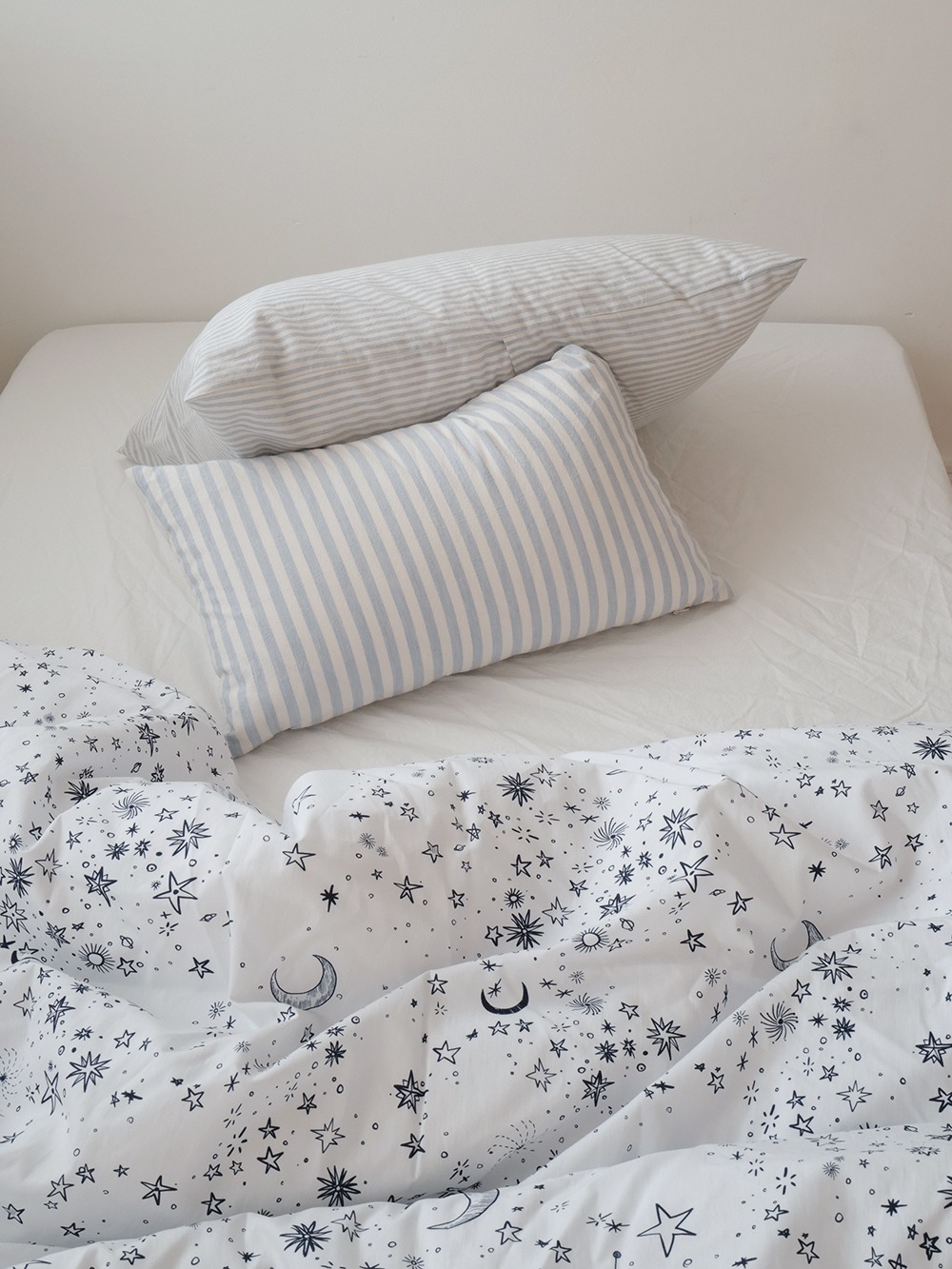 Dreaming bedding