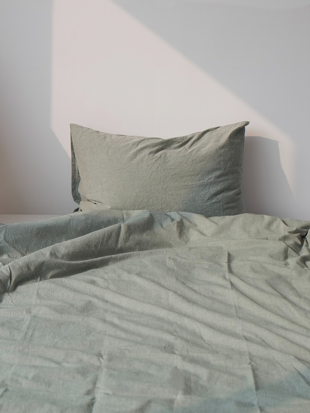 Washed green duvet cover