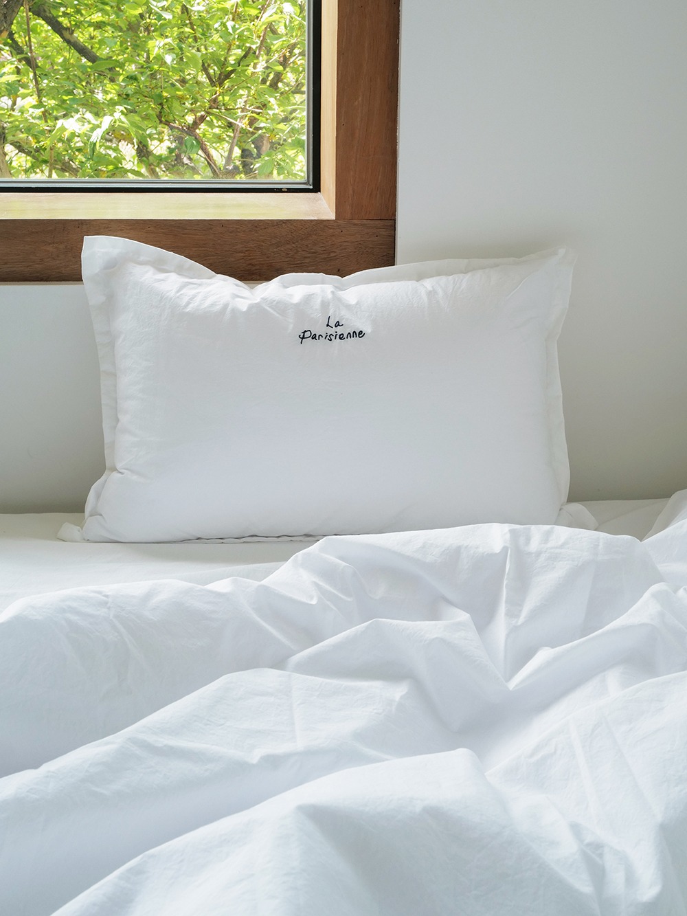 Parisienne mini pillow cover